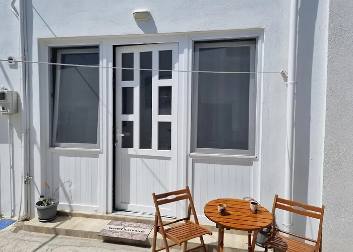 Apart Otel Sunny - Triovasalos Pollonia